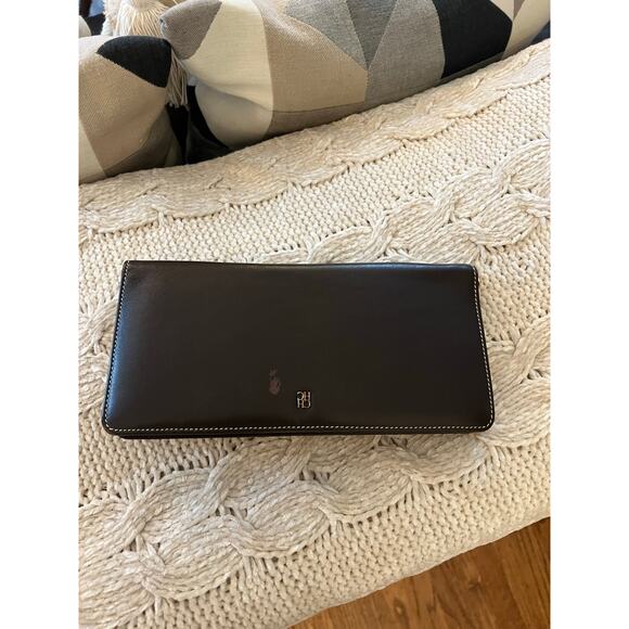 Carolina Herrera Long Leather Wallet in Dark Brown with Purple interior lining.✨ - Picture 4 of 11